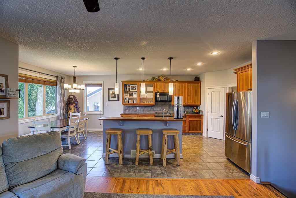 MLS® A2239678 - 54 Westlynn Spur  in NONE Claresholm, Residential