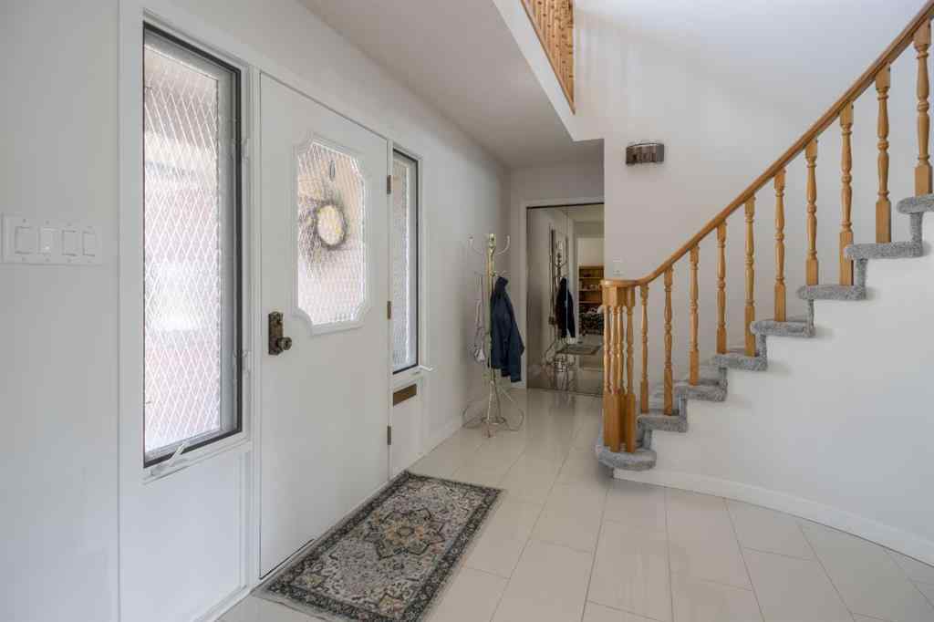MLS® A2239717 - 3710 Oak Drive S in Redwood Lethbridge, Residential