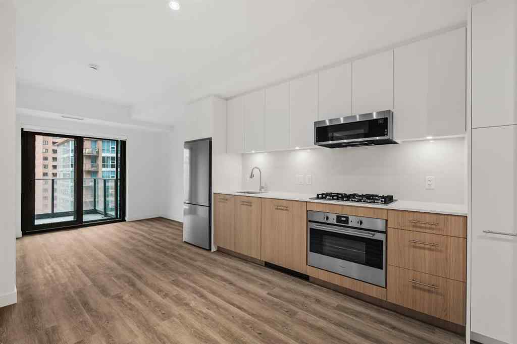 MLS® A2239720 - Unit #907 730 2 Avenue SW in Eau Claire Calgary, Residential