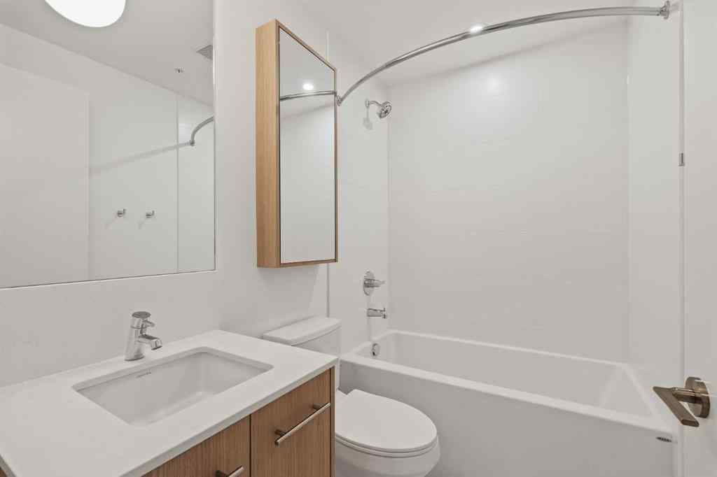 MLS® A2239720 - Unit #907 730 2 Avenue SW in Eau Claire Calgary, Residential