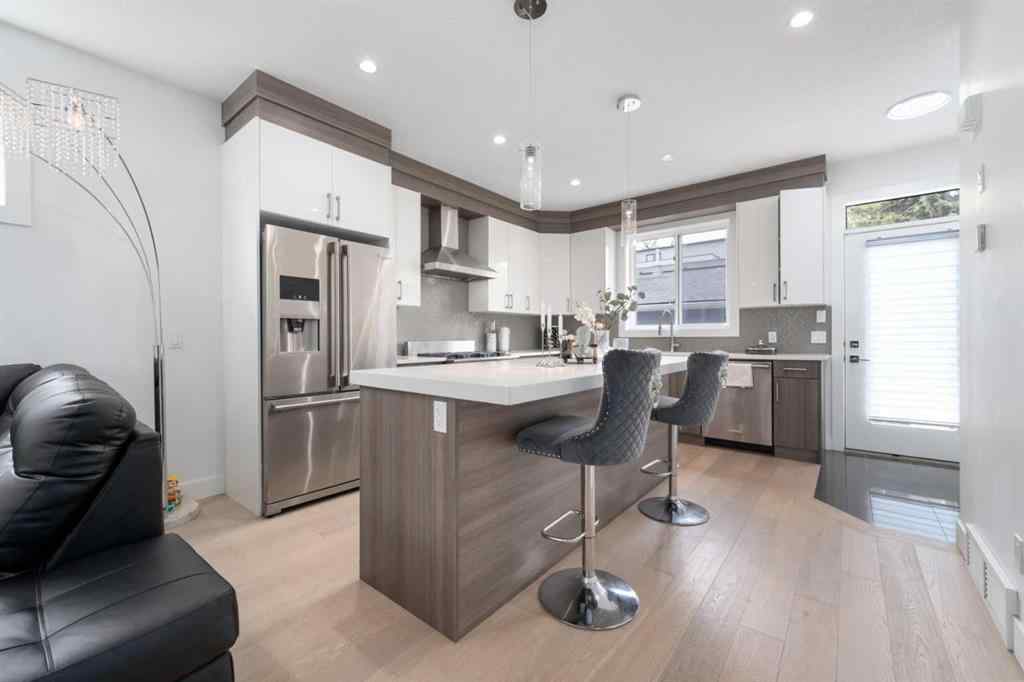 MLS® A2239724 - 415 6 Street NE in Bridgeland/Riverside Calgary, Residential