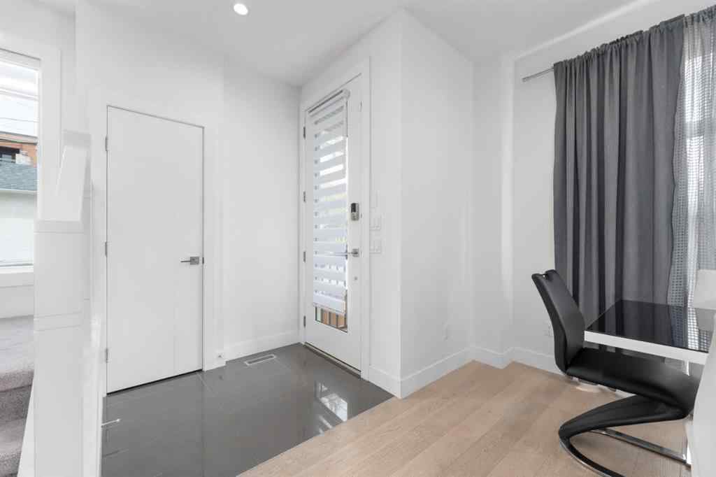 MLS® A2239724 - 415 6 Street NE in Bridgeland/Riverside Calgary, Residential