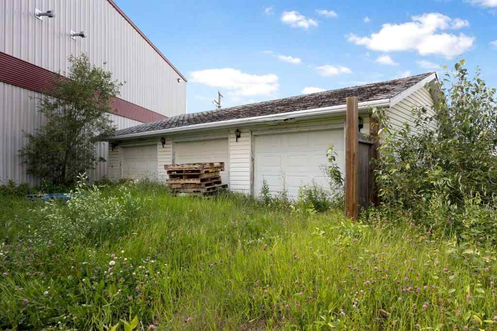MLS® A2239729 - 105 Oak Court  in Anzac Business Park Anzac, Commercial