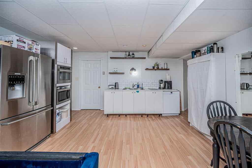 MLS® A2239732 - 1306 1 Avenue  in Teepee Town Canmore, Residential