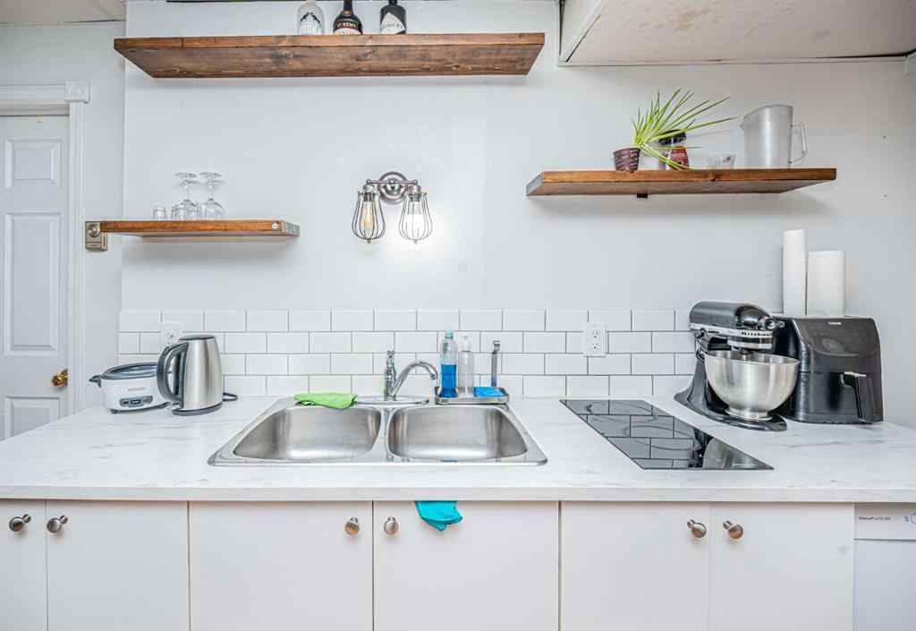 MLS® A2239732 - 1306 1 Avenue  in Teepee Town Canmore, Residential