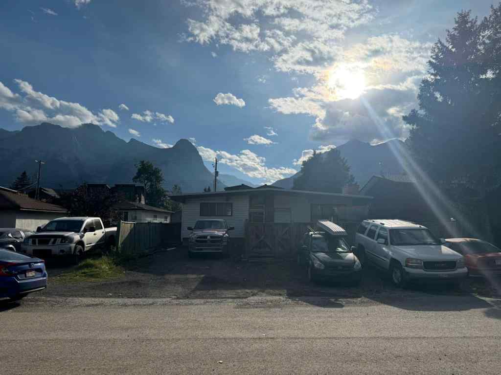 MLS® A2239732 - 1306 1 Avenue  in Teepee Town Canmore, Residential