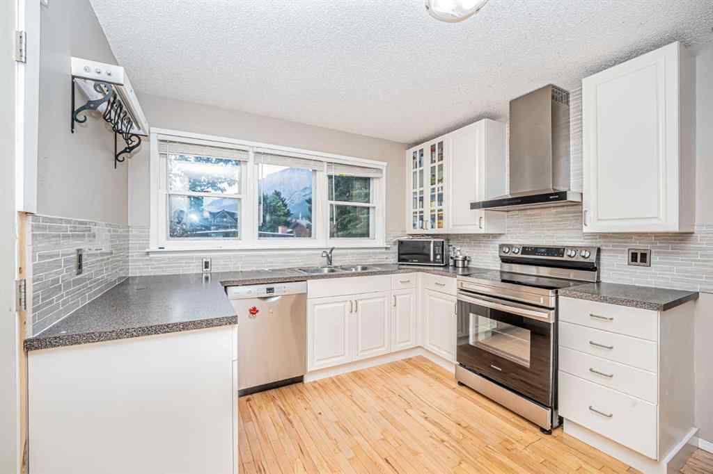 MLS® A2239732 - 1306 1 Avenue  in Teepee Town Canmore, Residential