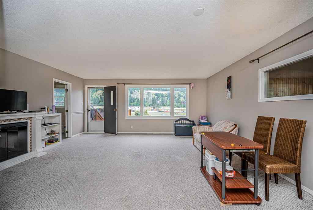 MLS® A2239732 - 1306 1 Avenue  in Teepee Town Canmore, Residential