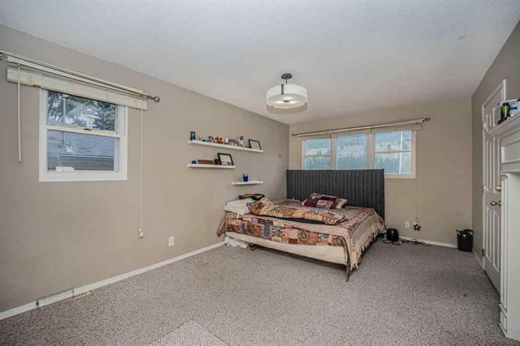 MLS® A2239732 - 1306 1 Avenue  in Teepee Town Canmore, Residential