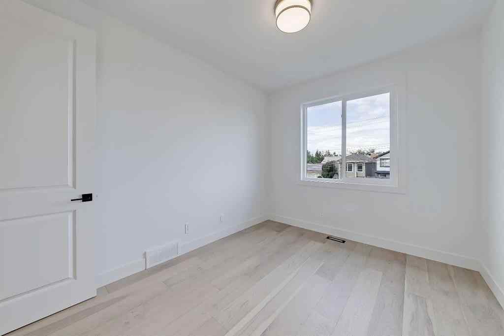 MLS® A2239742 - 518 22 Avenue NW in Mount Pleasant Calgary, Residential