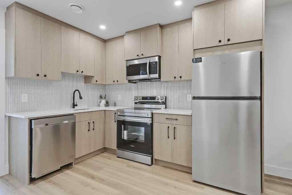 MLS® A2239742 - 518 22 Avenue NW in Mount Pleasant Calgary, Residential