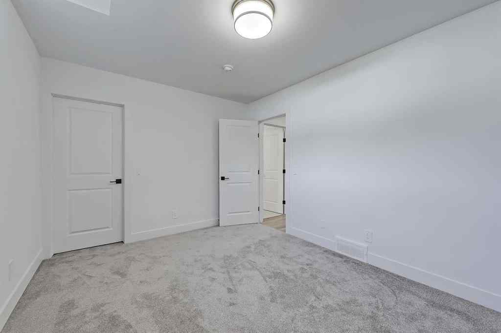 MLS® A2239742 - 518 22 Avenue NW in Mount Pleasant Calgary, Residential