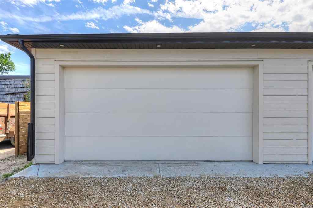 MLS® A2239742 - 518 22 Avenue NW in Mount Pleasant Calgary, Residential