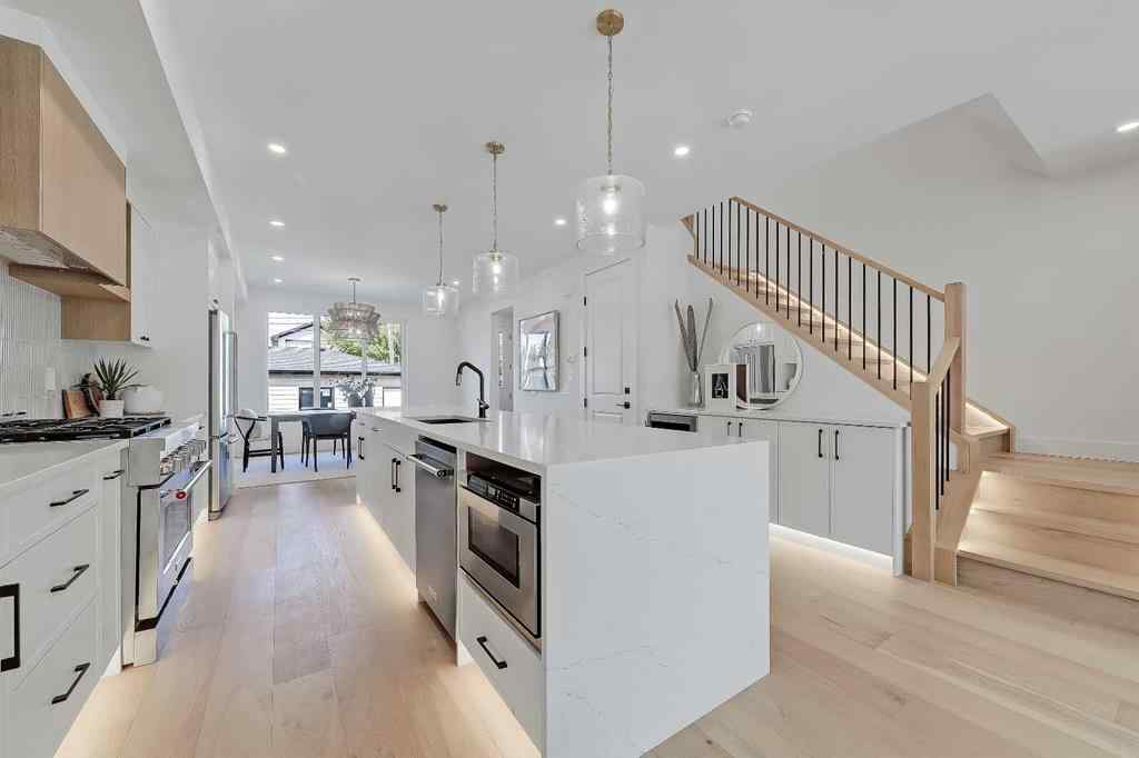 MLS® A2239742 - 518 22 Avenue NW in Mount Pleasant Calgary, Residential