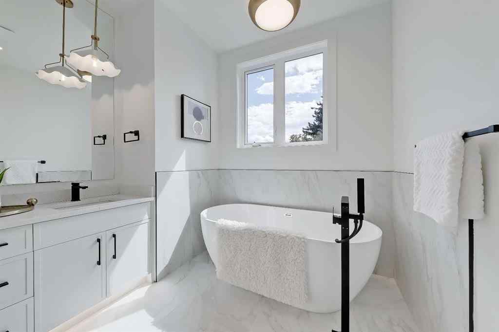 MLS® A2239742 - 518 22 Avenue NW in Mount Pleasant Calgary, Residential