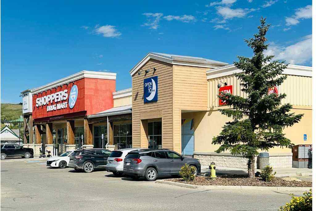 MLS® A2239763 - Unit #2214 505 Railway Street W in Downtown Cochrane, Residential