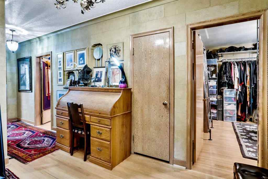 MLS® A2239772 - 1334 Crescent Road NW in Rosedale Calgary, Residential