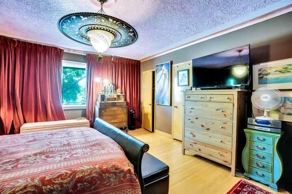 MLS® A2239772 - 1334 Crescent Road NW in Rosedale Calgary, Residential
