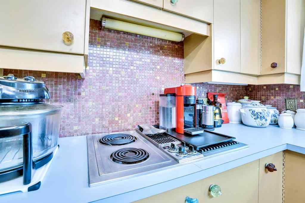 MLS® A2239772 - 1334 Crescent Road NW in Rosedale Calgary, Residential