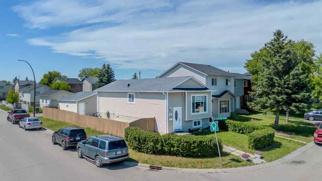 MLS® A2239773 - 101 Martinbrook Place NE in Martindale Calgary, Residential