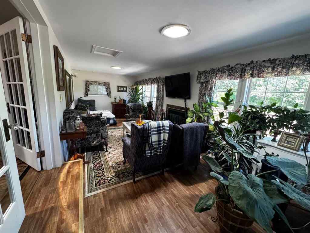 MLS® A2239774 - 293068 Deer Valley Lane Lane  in NONE Rural Kneehill County, Residential