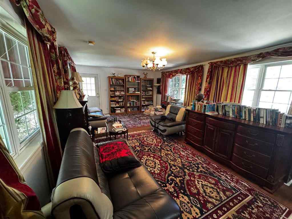 MLS® A2239774 - 293068 Deer Valley Lane Lane  in NONE Rural Kneehill County, Residential