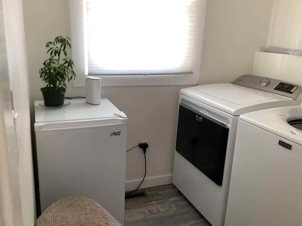 MLS® A2239778 - 512 11 Street  in NONE Beaverlodge, Residential