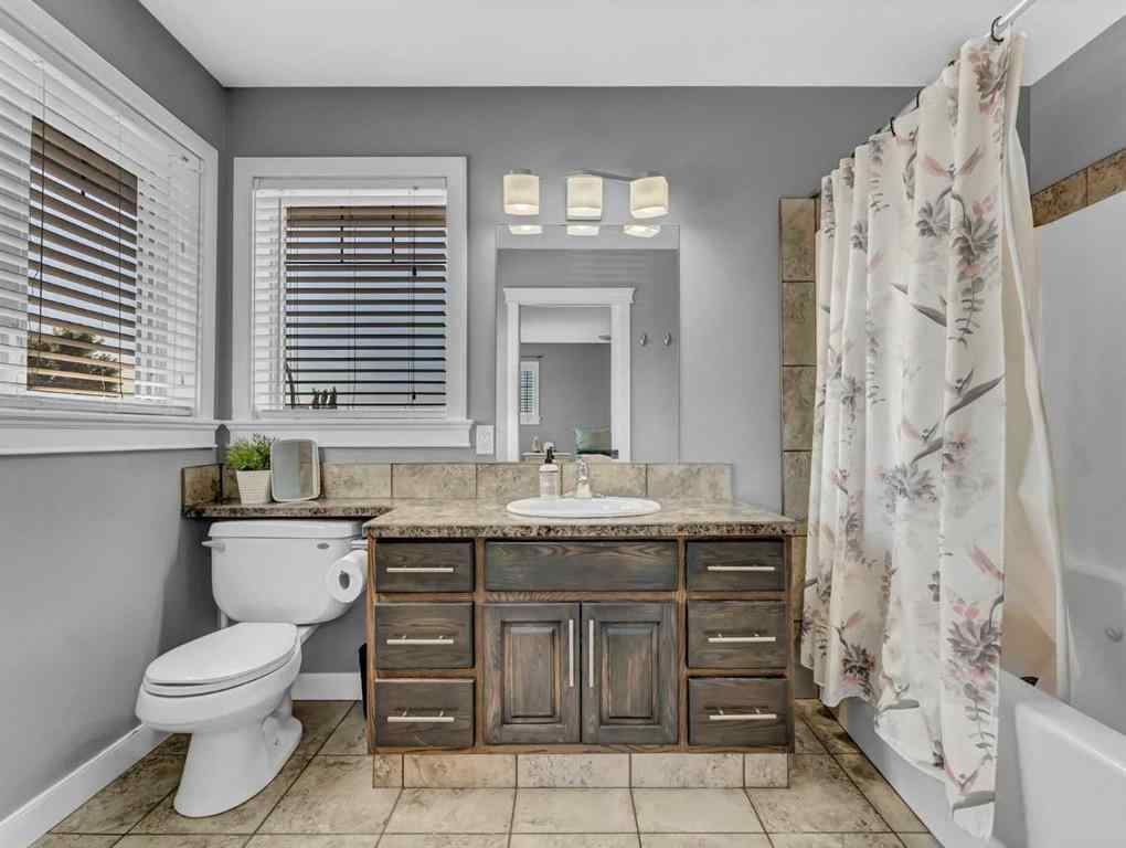 MLS® A2239790 - 126 South Shore Drive E in Southshore Brooks, Residential