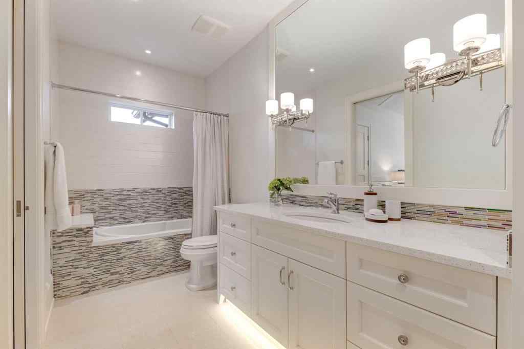 MLS® A2239798 - 28 Mackenas Way  in Mackenas Estates Rural Rocky View County, Residential
