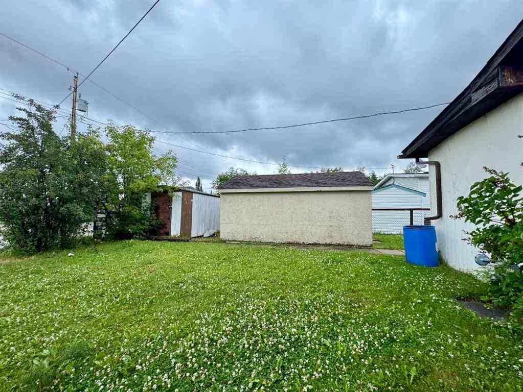 MLS® A2239800 - 5212 52A Street   in NONE Eckville, Residential