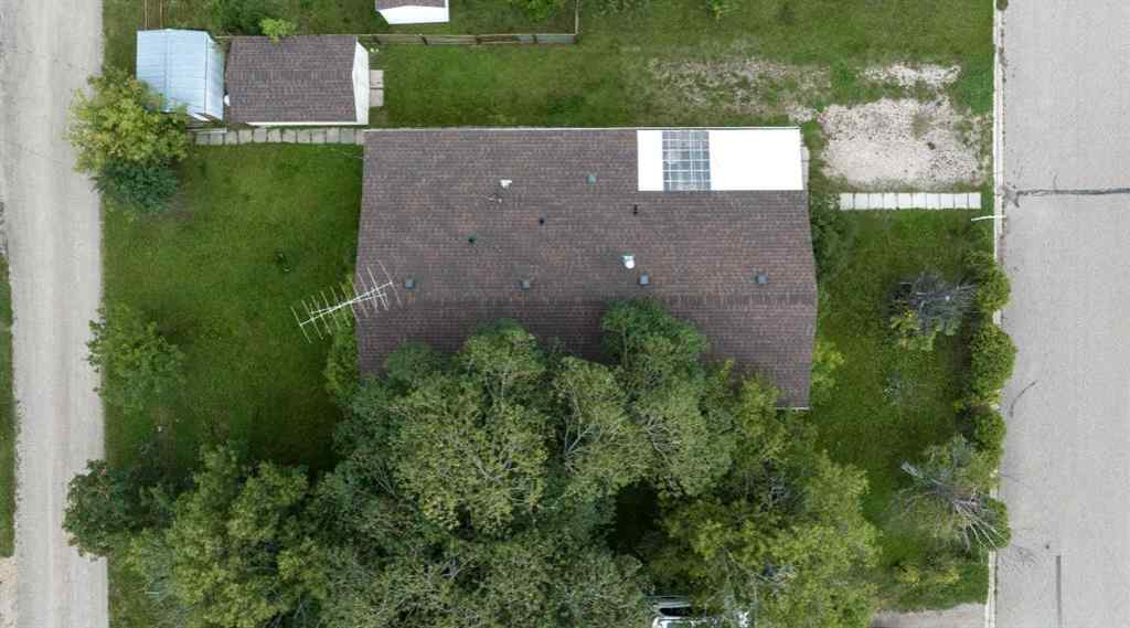 MLS® A2239800 - 5212 52A Street   in NONE Eckville, Residential
