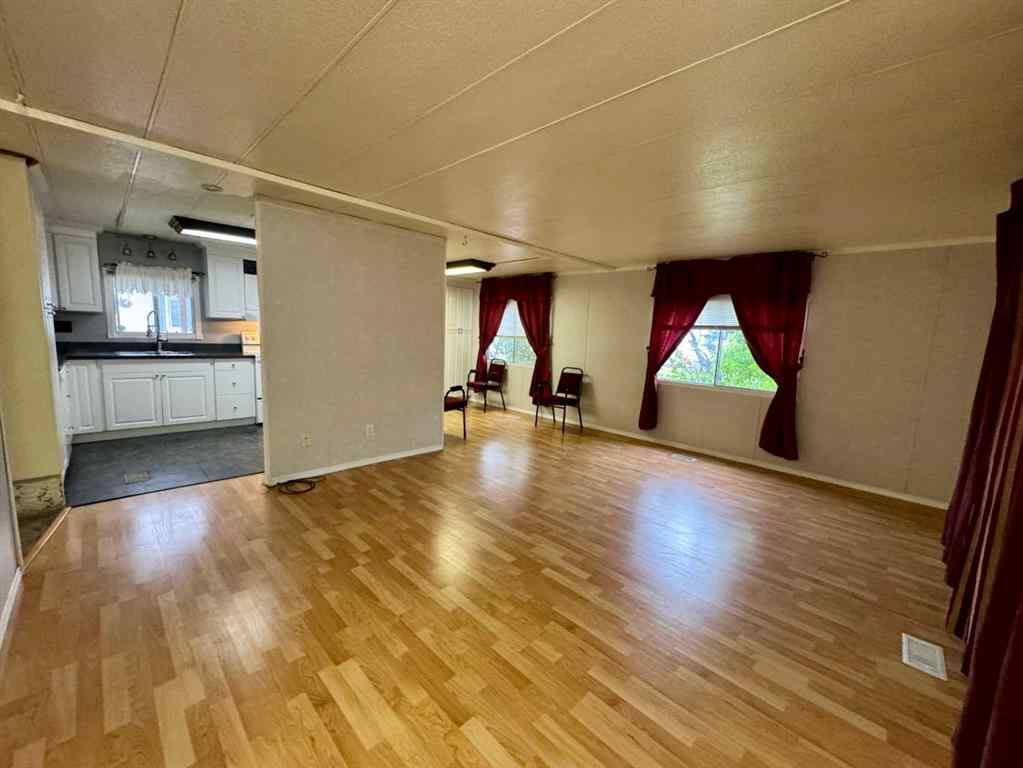 MLS® A2239800 - 5212 52A Street   in NONE Eckville, Residential