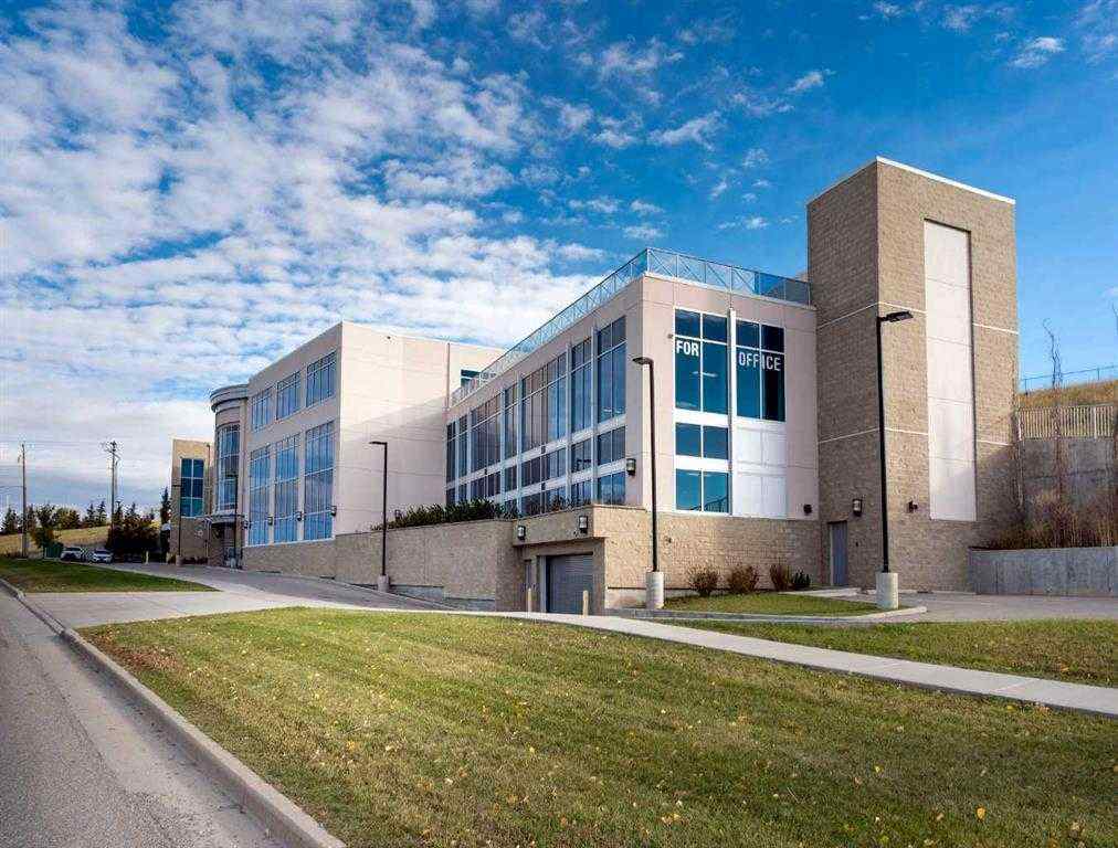MLS® A2239833 - 7136 11 Street NE in NONE Calgary, Commercial