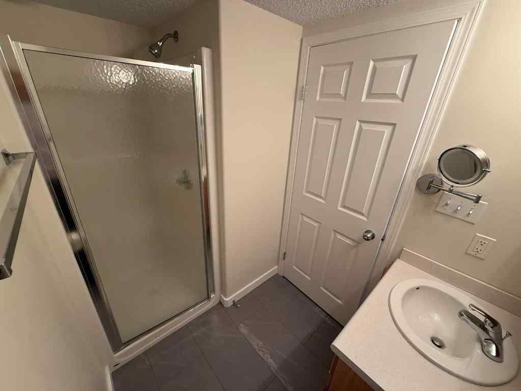 MLS® A2239840 - Unit #204 228 Pembina Avenue  in Mountain View Hinton, Residential
