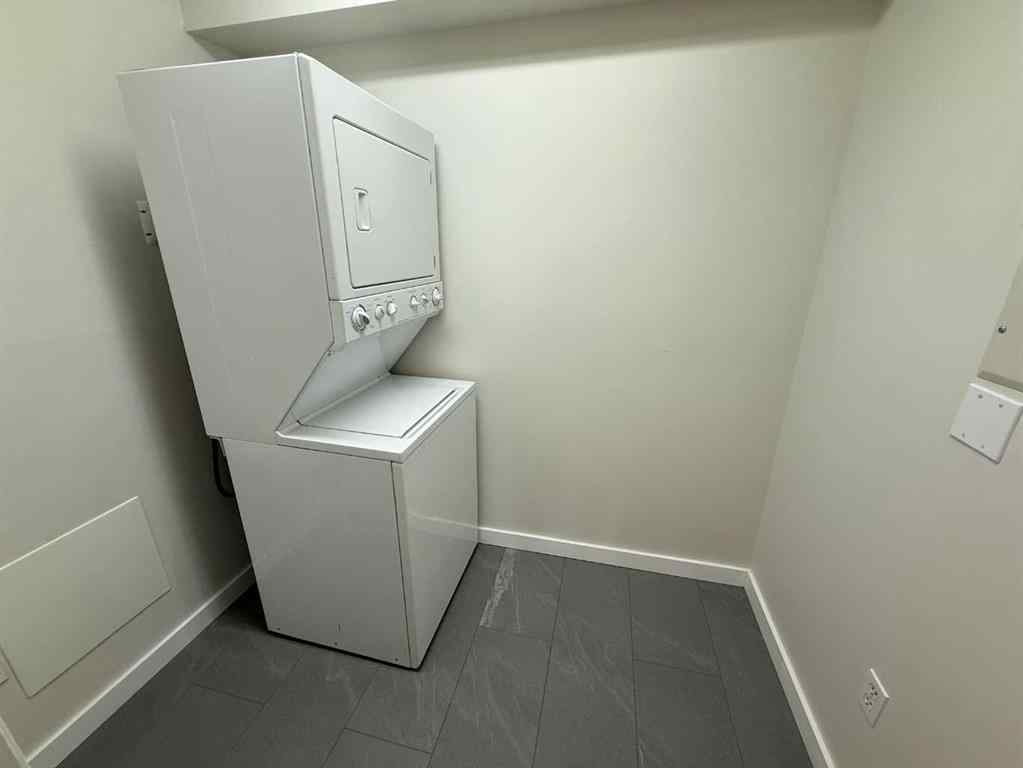 MLS® A2239840 - Unit #204 228 Pembina Avenue  in Mountain View Hinton, Residential