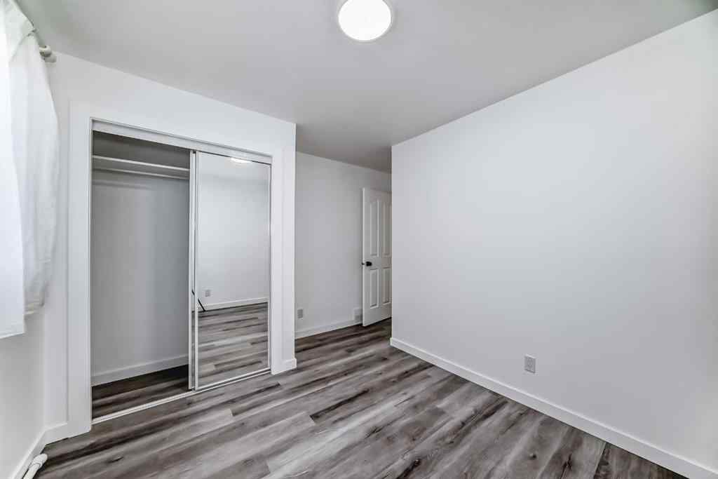MLS® A2239852 - 32 Midland Place SE in Midnapore Calgary, Residential