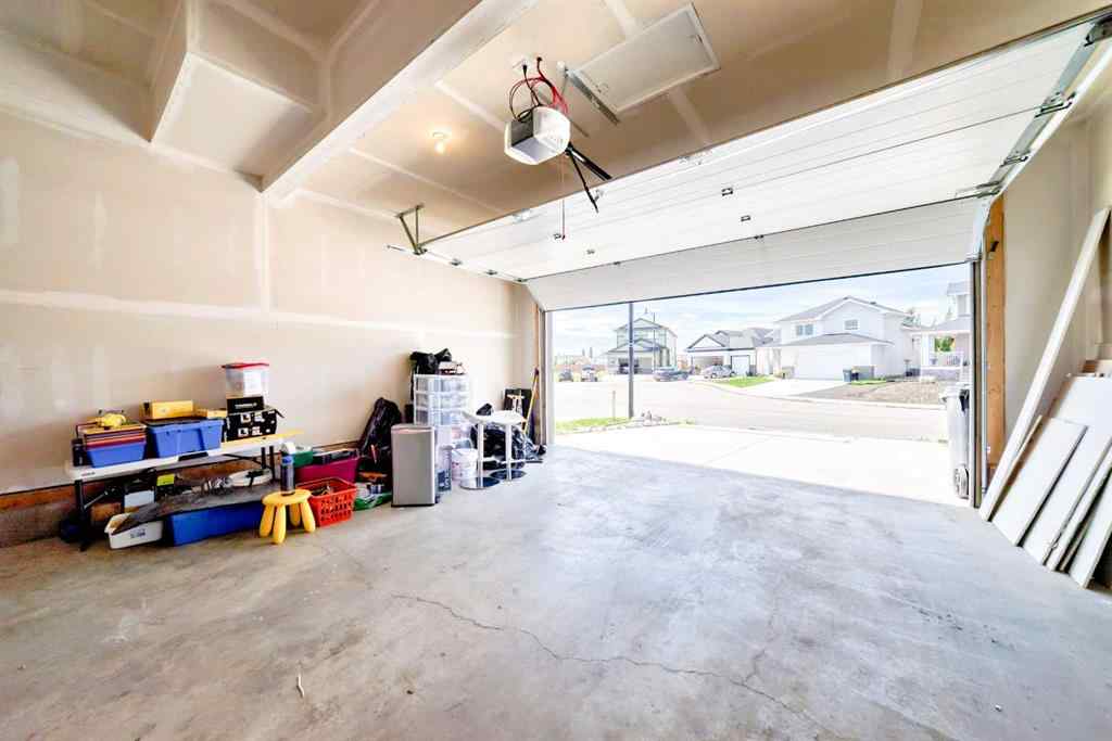 MLS® A2239853 - 820 Hampshire Crescent NE in Hampton Hills High River, Residential