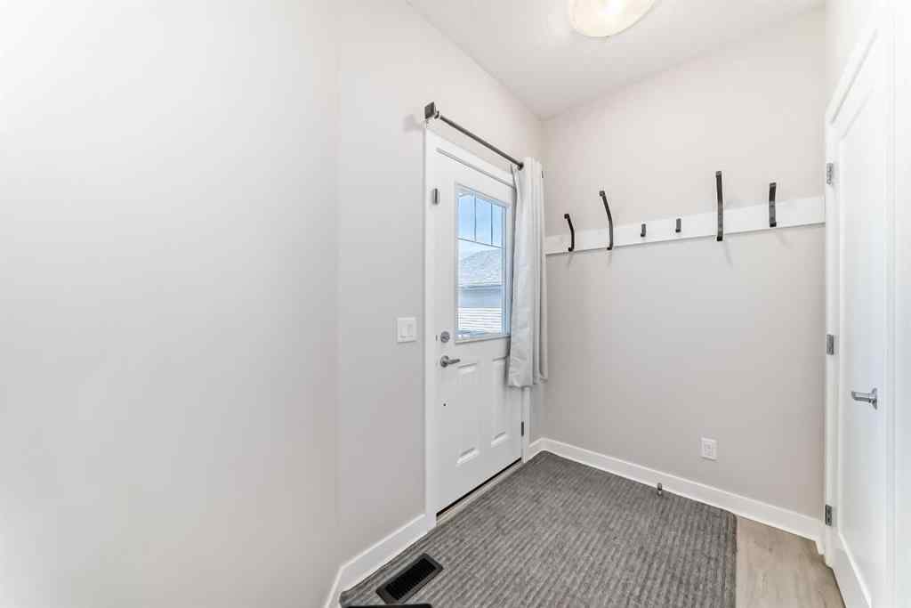 MLS® A2239853 - 820 Hampshire Crescent NE in Hampton Hills High River, Residential