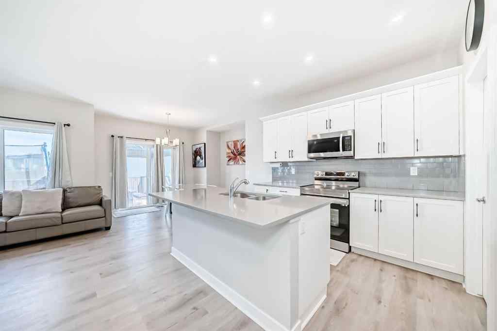 MLS® A2239853 - 820 Hampshire Crescent NE in Hampton Hills High River, Residential