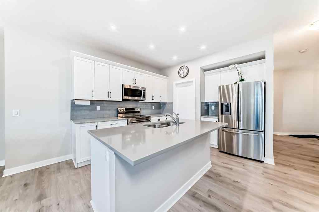 MLS® A2239853 - 820 Hampshire Crescent NE in Hampton Hills High River, Residential