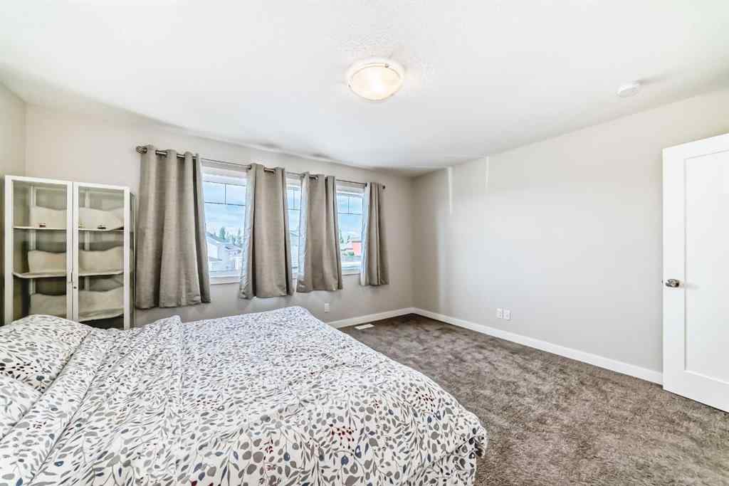 MLS® A2239853 - 820 Hampshire Crescent NE in Hampton Hills High River, Residential