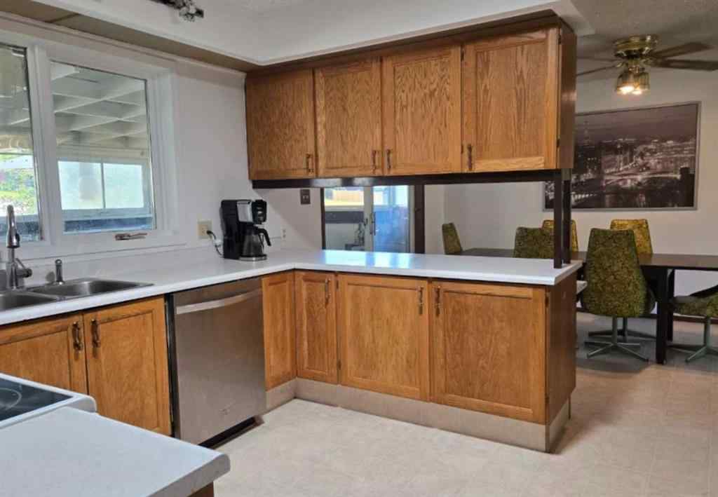 MLS® A2239860 - 3002 225 Street  in NONE Bellevue, Residential
