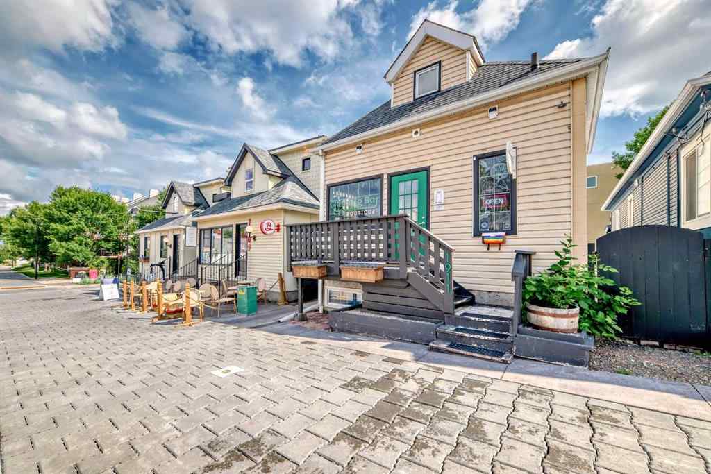 MLS® A2239863 - Unit #205 1811 34 Avenue SW in Altadore Calgary, Residential