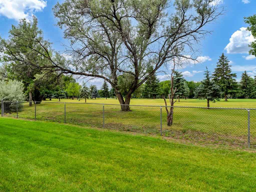 MLS® A2239866 - 2508 12 Avenue SE in Connaught Medicine Hat, Residential