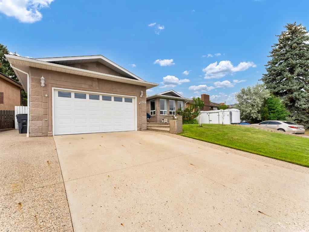 MLS® A2239866 - 2508 12 Avenue SE in Connaught Medicine Hat, Residential