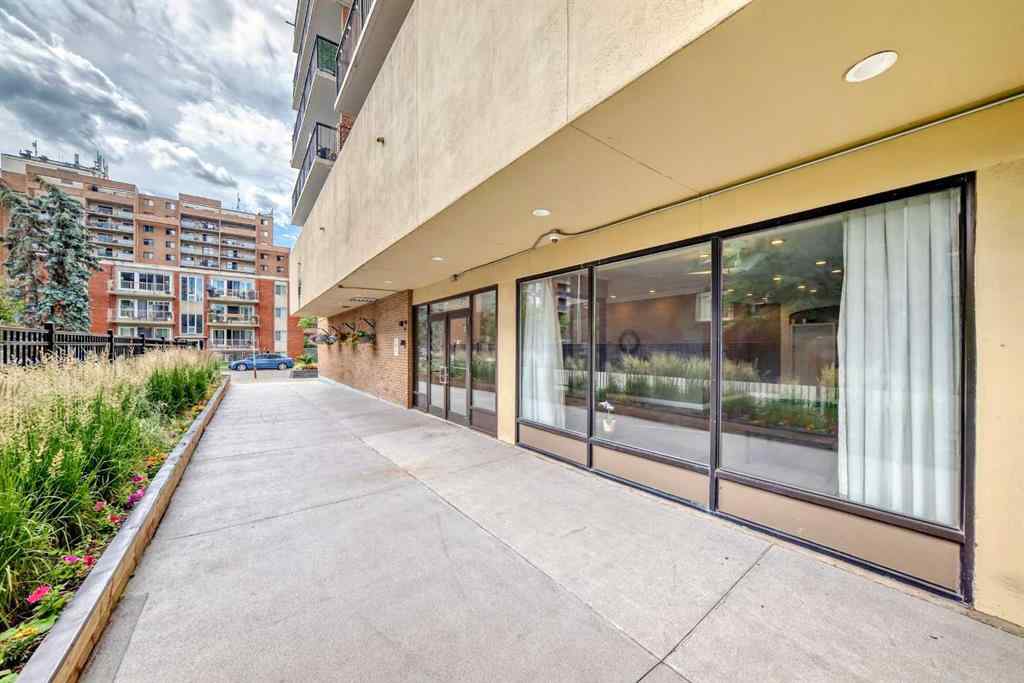 MLS® A2239868 - Unit #1204 1330 15 Avenue SW in Beltline Calgary, Residential