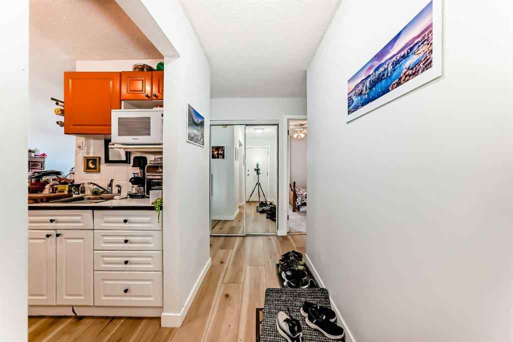 MLS® A2239868 - Unit #1204 1330 15 Avenue SW in Beltline Calgary, Residential