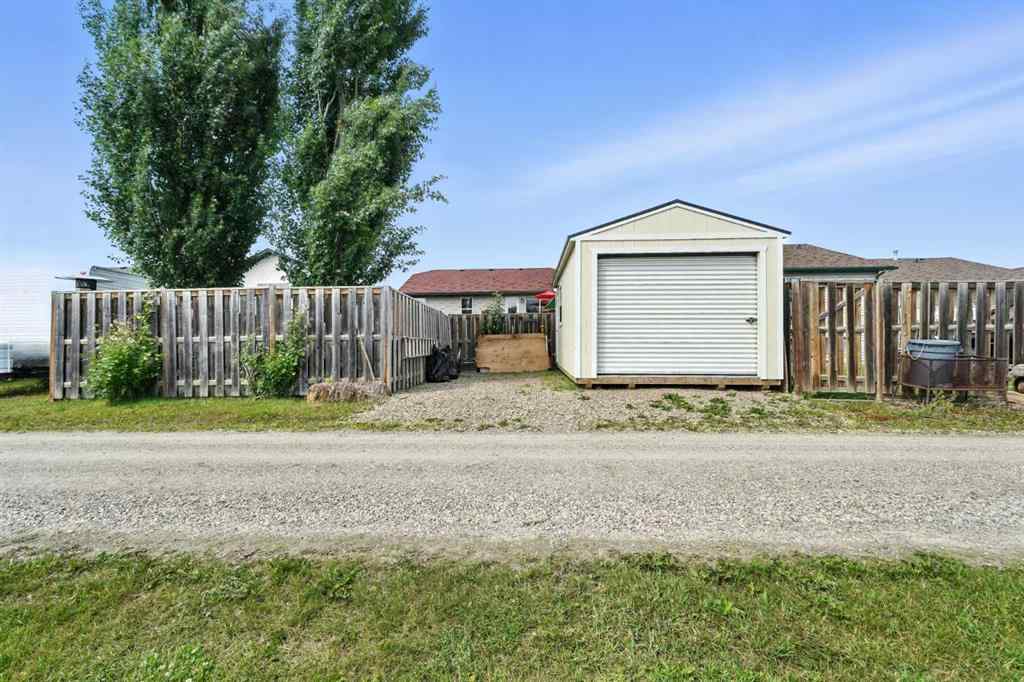 MLS® A2239877 - 6815 58 Street  in NONE Rocky Mountain House, Residential