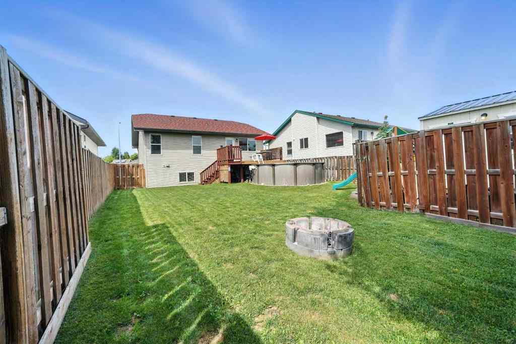 MLS® A2239877 - 6815 58 Street  in NONE Rocky Mountain House, Residential