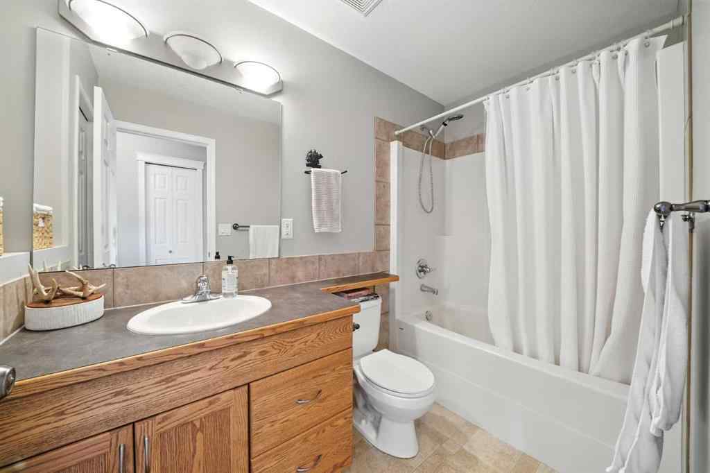 MLS® A2239877 - 6815 58 Street  in NONE Rocky Mountain House, Residential